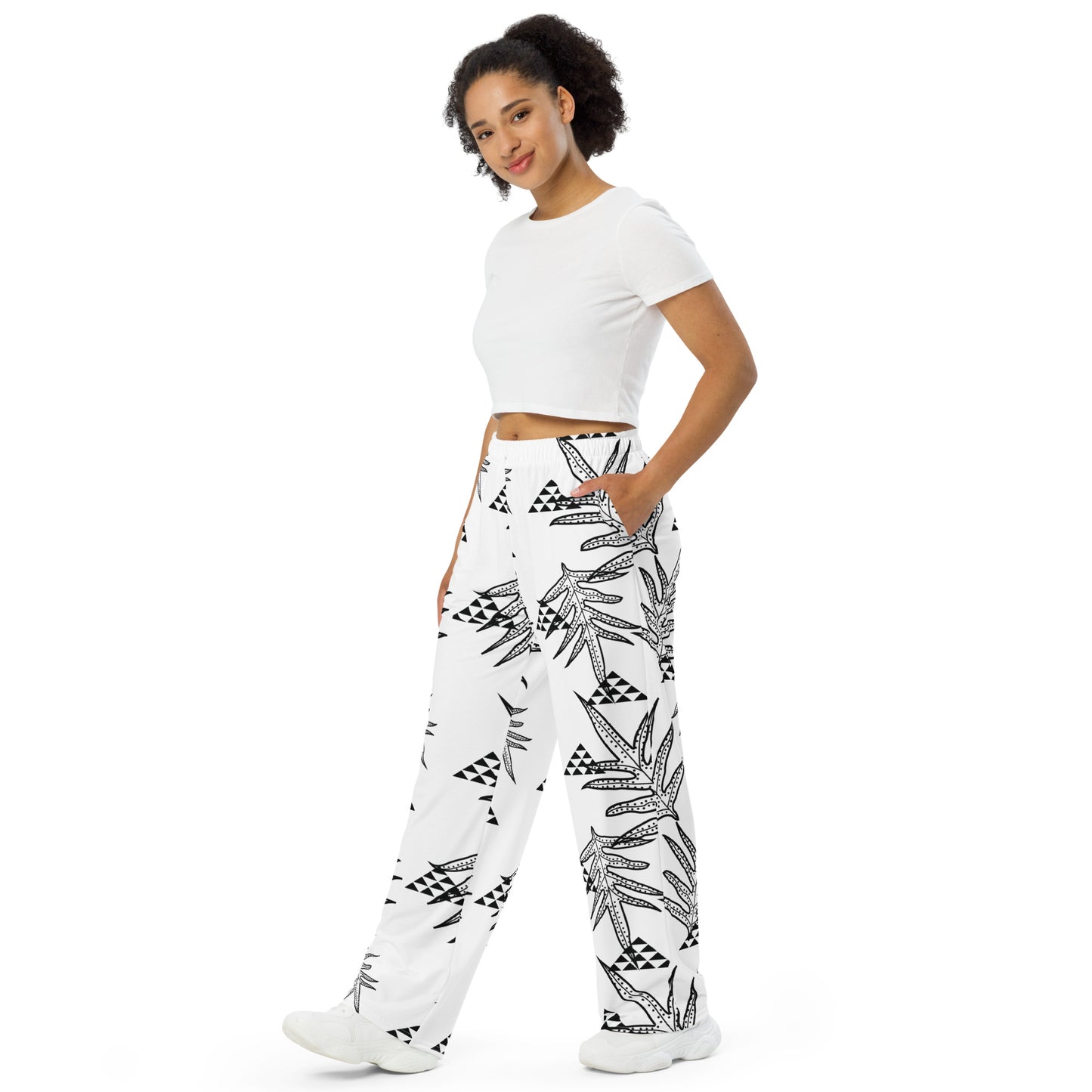 Laua'e White unisex wide-leg pants